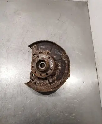 Opel Meriva B Front wheel hub spindle knuckle