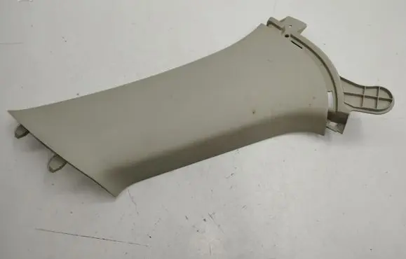 Mazda CX-7 (D)pillar trim (top) EG2168261