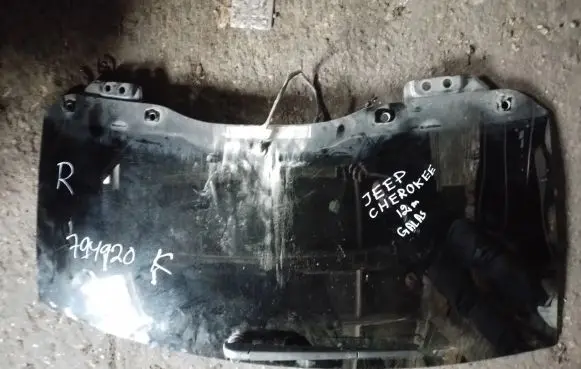 Jeep Grand Cherokee Rear windscreen/windshield window 
