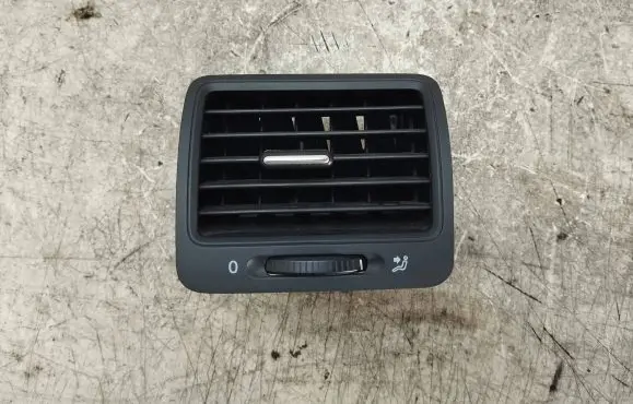 Volkswagen Golf V Dash center air vent grill 1K0819710 1K0819704