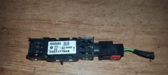 Chrysler Pacifica Airbag deployment crash/impact sensor 04671779ab 050403
