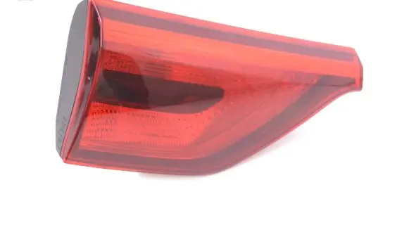 Tailgate rear/tail lights
