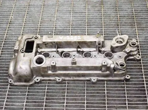 KIA Sportage Rocker cam cover 224102B611