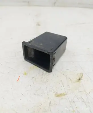 Mercedes-Benz S W220 Car ashtray A2207300574