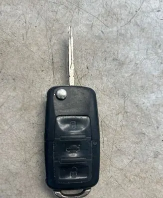 Skoda Octavia Mk2 (1Z) Ignition key/card 