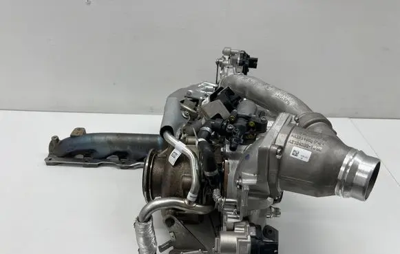 BMW X7 G07 Turbo 9887194 8596273 8596272