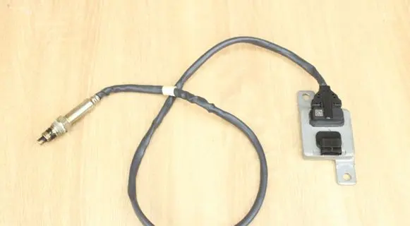 Audi A6 S6 C7 4G Lambda probe sensor 8K0907807J