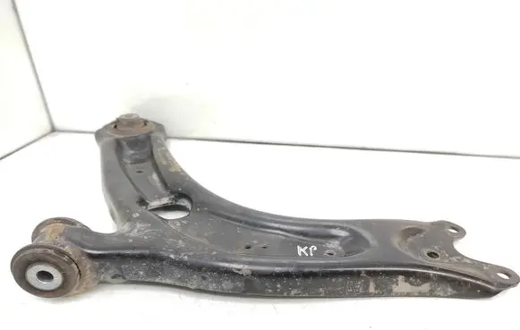 Volkswagen PASSAT B8 Front lower control arm/wishbone