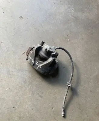 Renault Captur Front brake caliper 091T