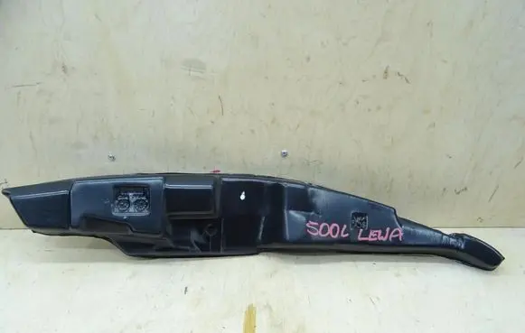 Fiat 500L Fender foam support/seal 