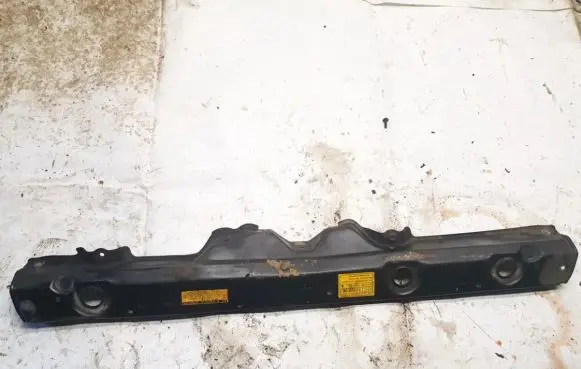 Toyota Yaris Radiator support slam panel