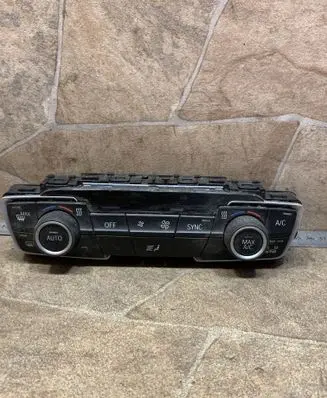 BMW 2 F46 Interior fan control switch 9371459