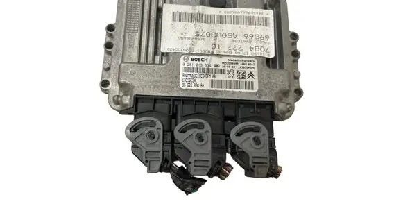 Peugeot 5008 Engine control unit/module 9666986680 0281013334