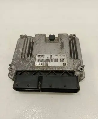 Opel Vectra C Engine control unit/module 55566277 0281014450 1039S23691