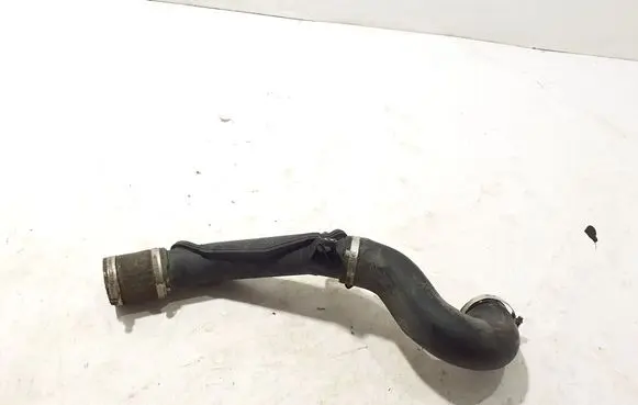 Volkswagen Touareg II Air intake hose/pipe 7P0145795