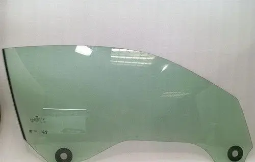 BMW M4 G82 G83 Front door window glass four-door 7955244