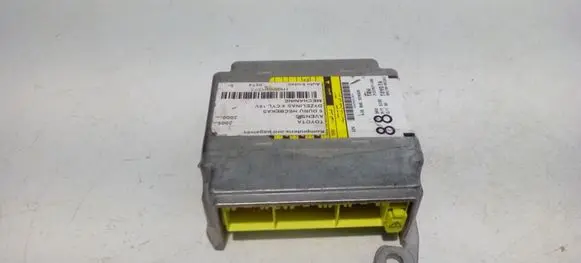 Toyota Avensis T250 Airbag control unit/module 215767106 8917005161