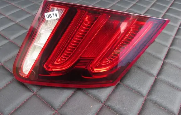 Mercedes-Benz E W212 Rear/tail lights 613291L