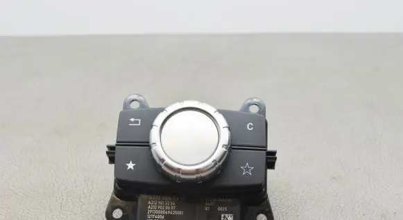 Mercedes-Benz E W212 Head unit multimedia control A2129007619