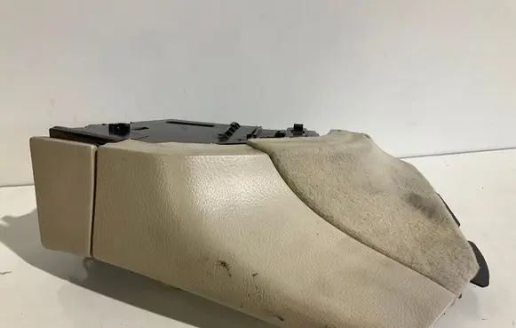 Mercedes-Benz CLK A209 C209 Dashboard storage box/compartment A2096800579 2096800579