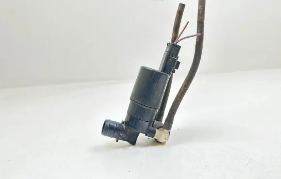 Citroen C5 Windscreen/windshield washer pump 8200031805 8200184555 9632984980