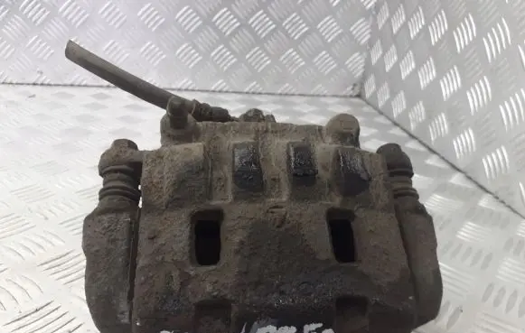 Subaru Forester SH Front brake caliper