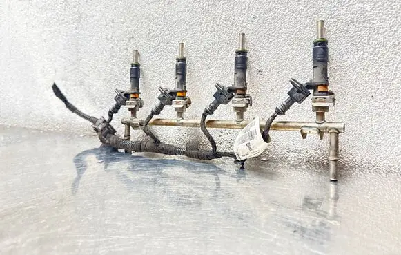 Opel Insignia A Fuel injector wires 55567240