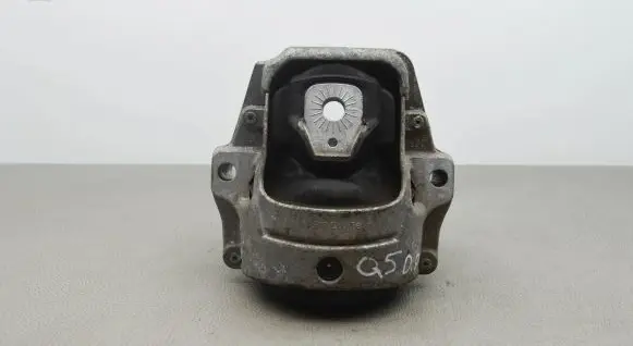 Audi Q5 SQ5 Engine mount bracket