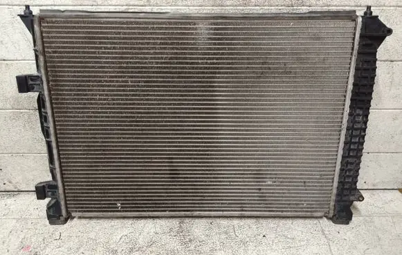 Audi A6 S6 C5 4B Coolant radiator 60422A