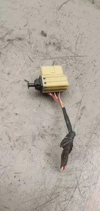 Chrysler Sebring (ST-22 - JR) Brake pedal sensor switch 04671336