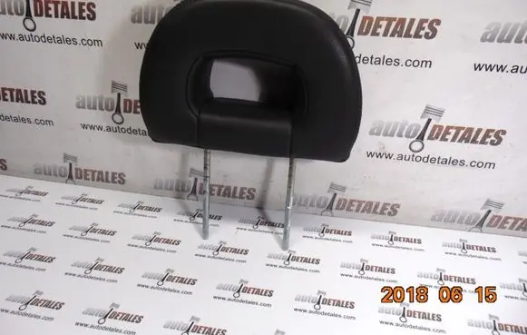 Mitsubishi Outlander Rear seat headrest 