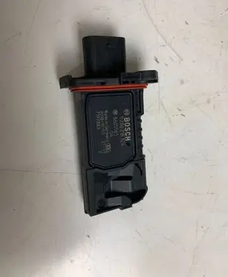 BMW 4 F32 F33 Mass air flow meter 7197883 0280218324 8605565