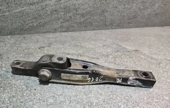 Audi A3 S3 8V Engine mount bracket 5Q0199855Q