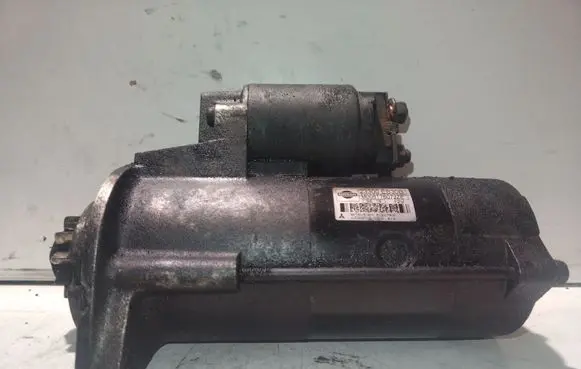 Nissan Pathfinder R51 Starter motor 23300EB30B