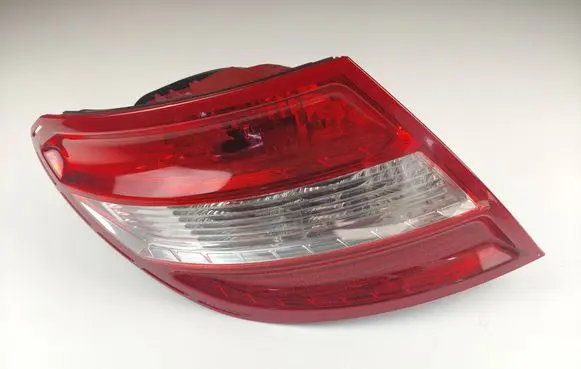 Mercedes-Benz C W204 Rear/tail lights 2048200164