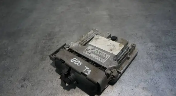 Volkswagen Eos Engine control unit/module 06J906026BG
