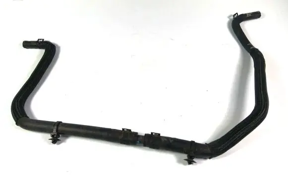 Chevrolet Silverado Engine coolant pipe/hose 84649864