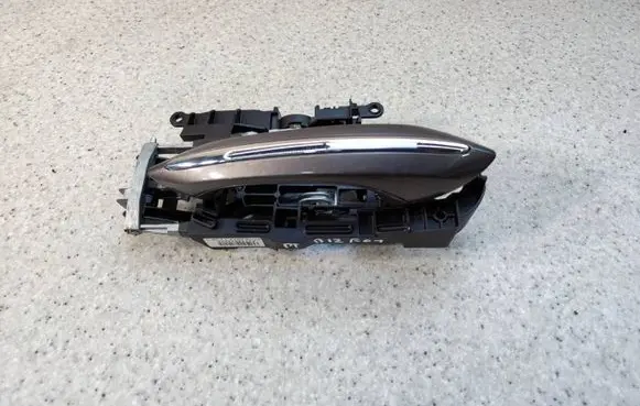 BMW 7 F01 F02 F03 F04 Rear door handle trim 7573215