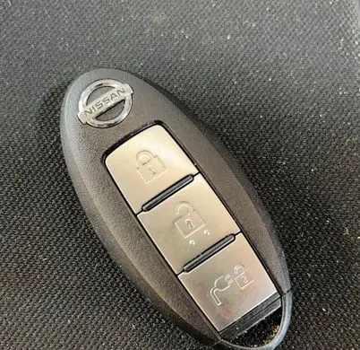 Nissan Leaf II (ZE1) Ignition key/card TWB1G0169