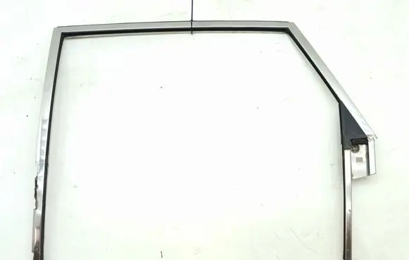 Jaguar XJ X40 Rear door window/glass frame 