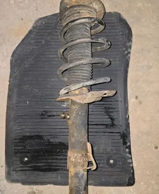 Ford Mondeo MK IV Front shock absorber/damper 1919331