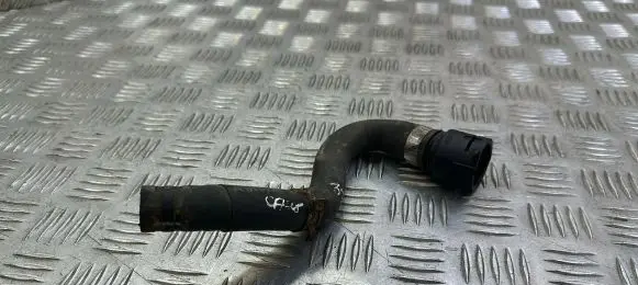 Volkswagen PASSAT B8 Engine coolant pipe/hose 5Q0122101S
