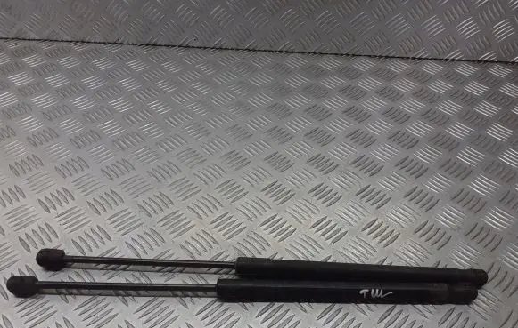 Opel Astra H Shock absorber/damper mounting bracket 13220159