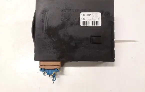 Mercedes-Benz ML W163 Comfort/convenience module A1635459032 05371390