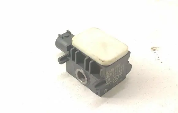 Mercedes-Benz GL X164 Airbag deployment crash/impact sensor 0038202826 A0038202826