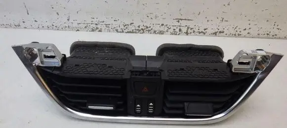 Ford Fiesta Dash center air vent grill H1BB-19K617