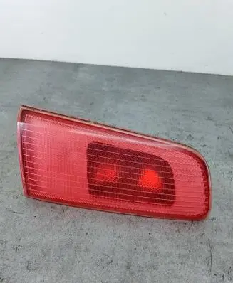 Mazda 2 Tailgate rear/tail lights 3M71-13547-BF