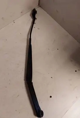 Fiat Tipo Front wiper blade arm W000074680