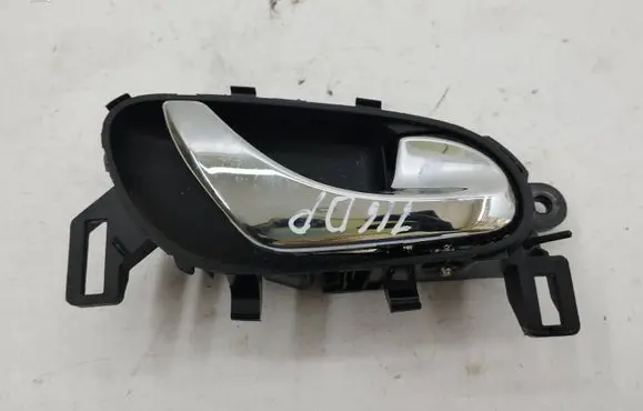 Nissan Qashqai Front door interior handle 806704ea1a