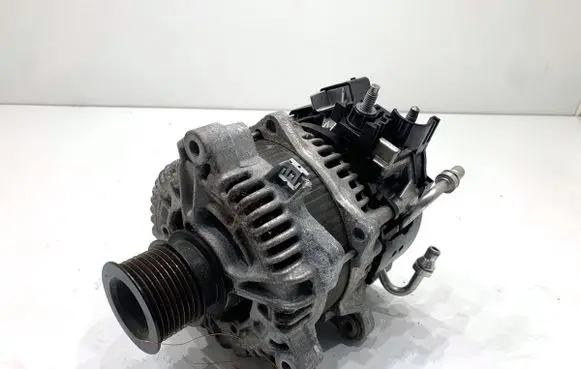 BMW 5 G30 G31 G38 Generator/alternator 8490438
